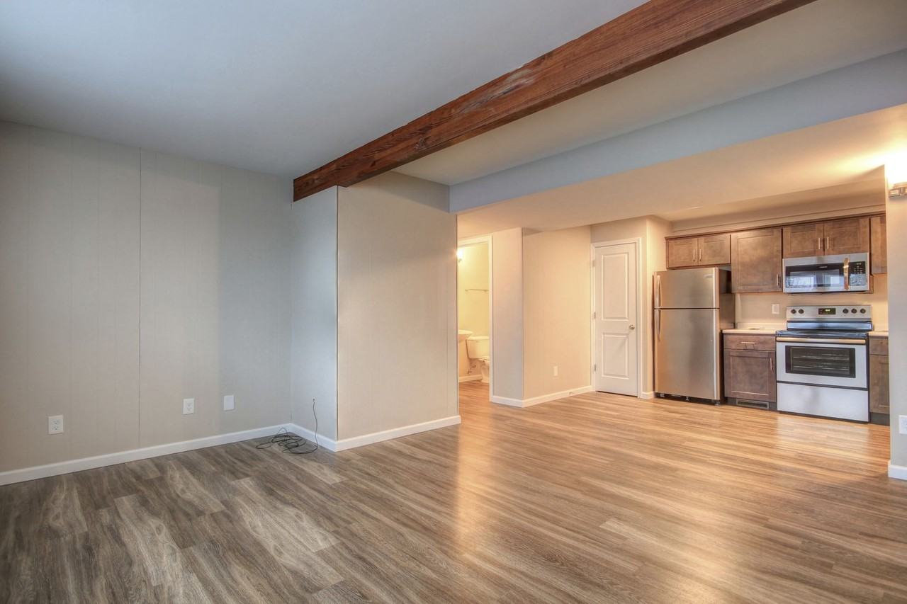 Iowa and Vine - Photo 2 of 30