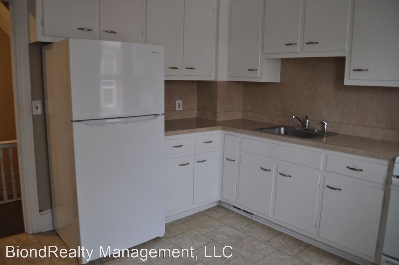 63-65 Oakland Street - Photo 2 of 12