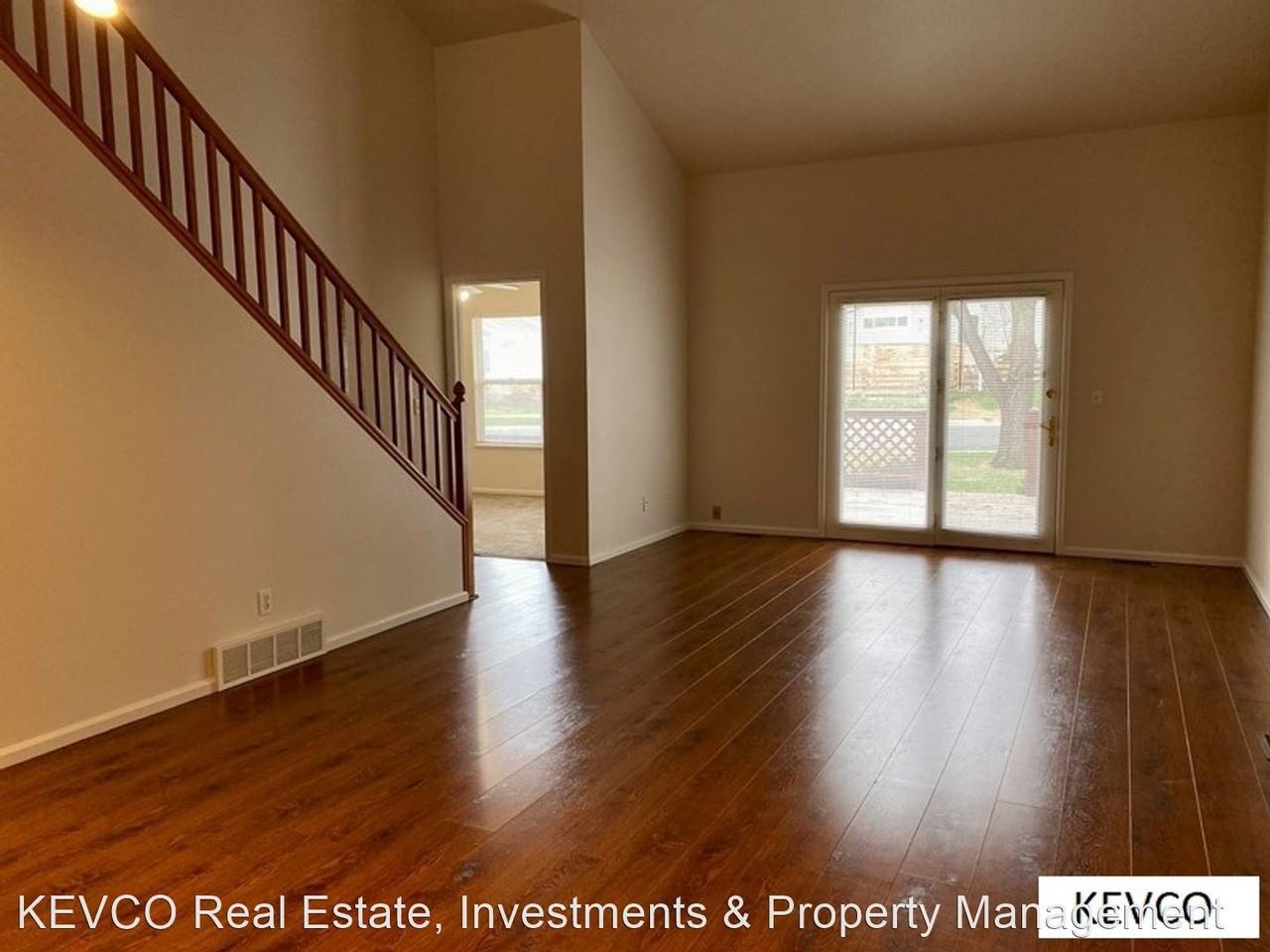 836 Shire Ct - Photo 2 of 24