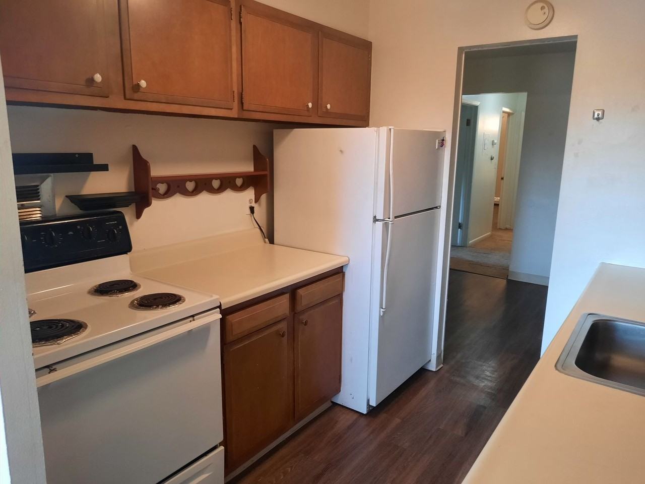 804 5th St - Photo 7 of 16