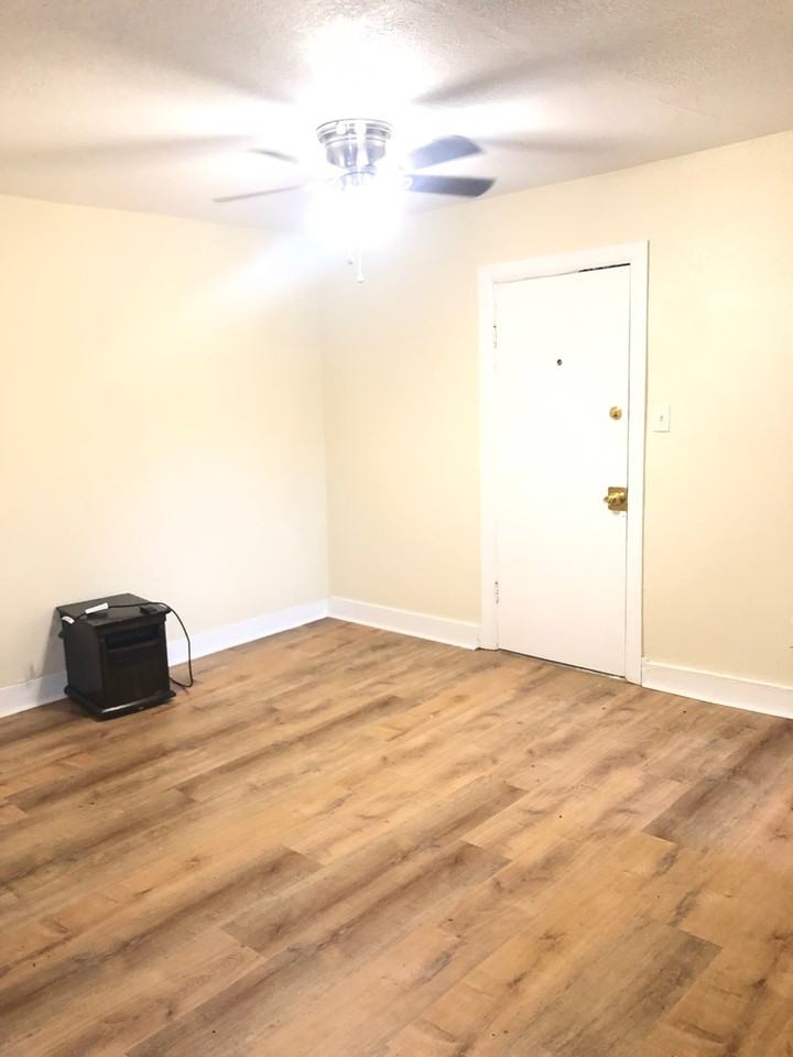 32 Brookside - Photo 3 of 7