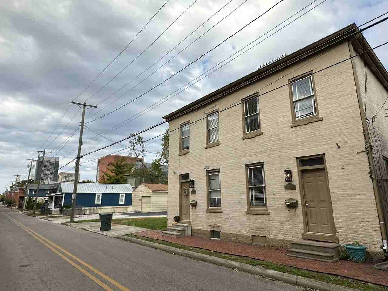 Bank St 776-778 BSS - Photo 2 of 20