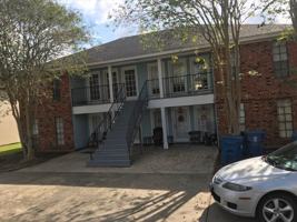 featured image of 107 Country Ln