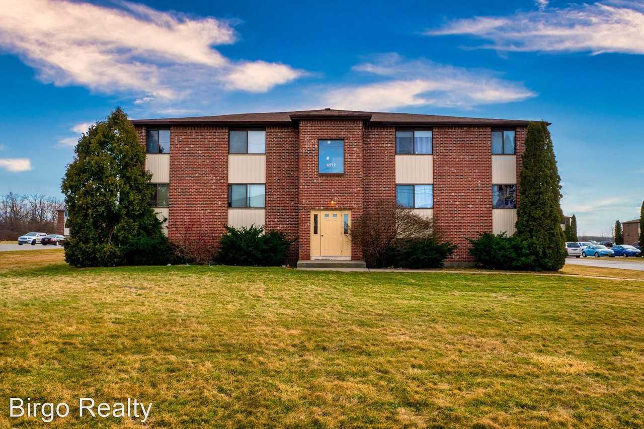 Maplewood East Apartments - Photo 2 of 4