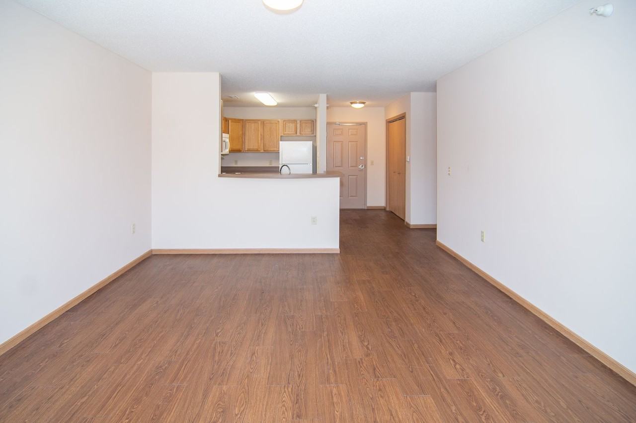 Salem Village Apartments - Photo 2 of 22