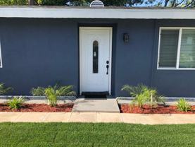 922 N Summit Avenue - Photo 1 of 1