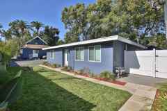 922 N Summit Avenue - Photo 1 of 1