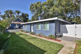 922 N Summit Avenue - Photo 1 of 1