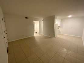 211 Snead Dr - Photo 1 of 1