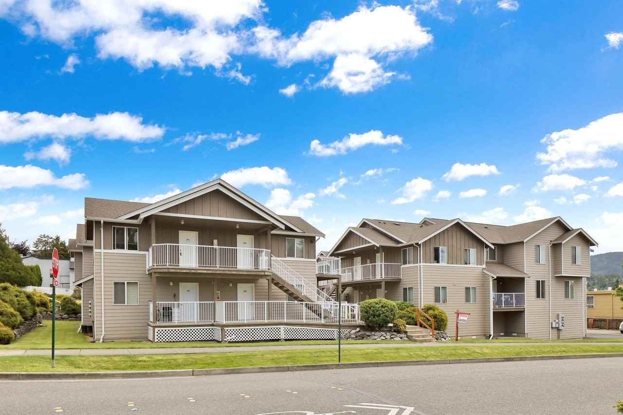 Courtyard Apartments, Studios and 2 Beds, 2 Bath Units Available! - Photo 2 of 50