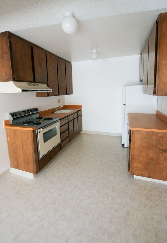 Viking Apartments LLC - Photo 2 of 31