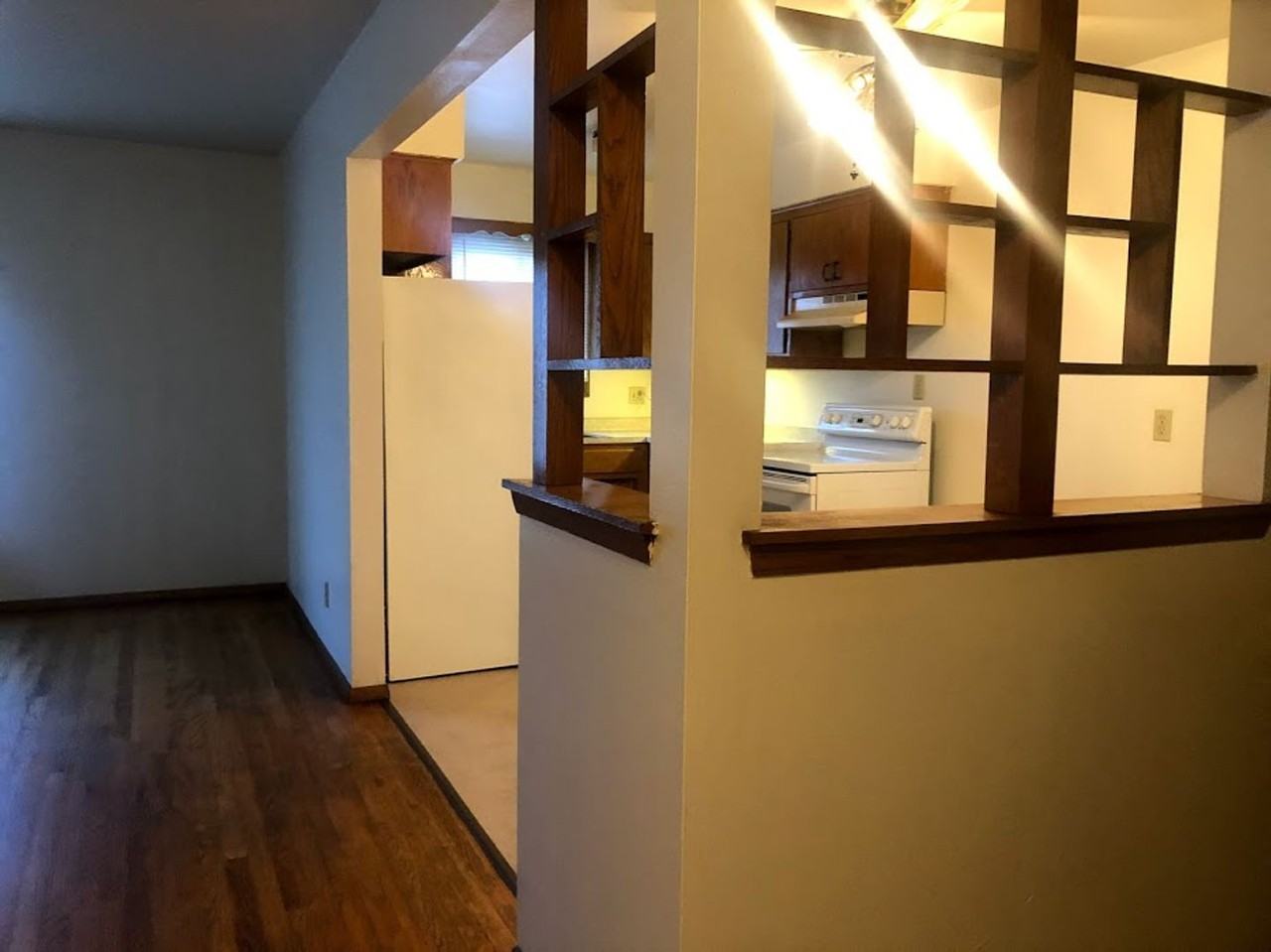 Smith - 630 W State Street - Photo 3 of 12