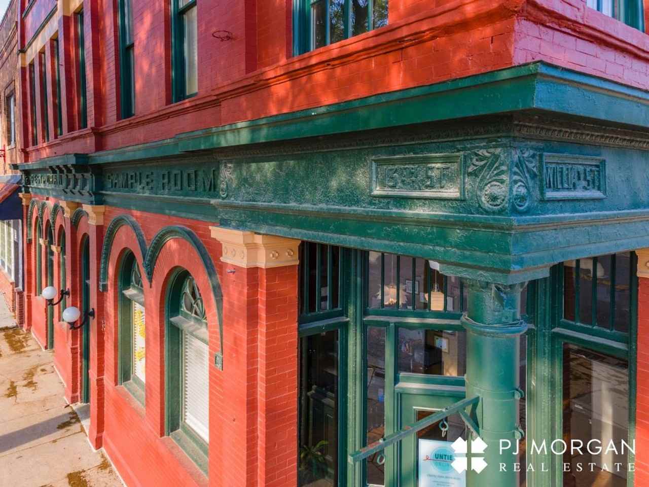 The Prague - Photo 4 of 22