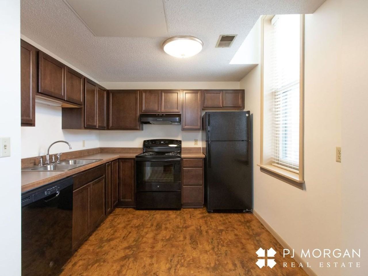 The Prague - Photo 7 of 22