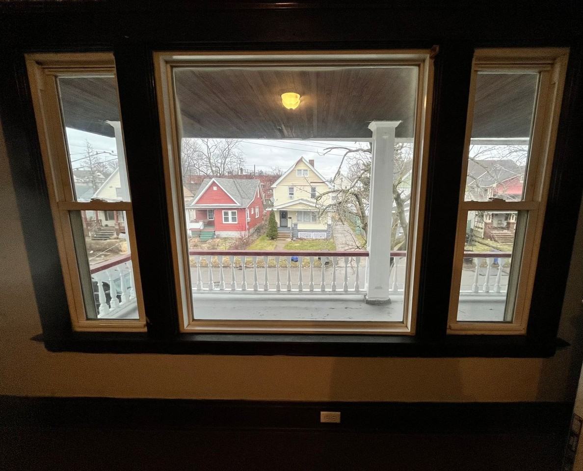 3286-3288 W 94th St, Cleveland, OH 44102 - Photo 2 of 12