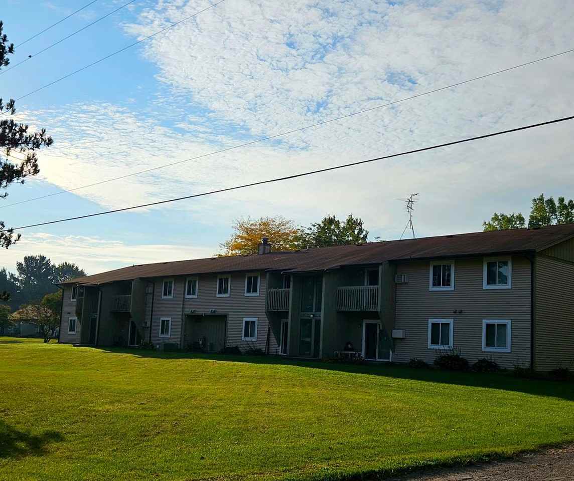 Beaverton Village Apartments - Photo 4 of 12