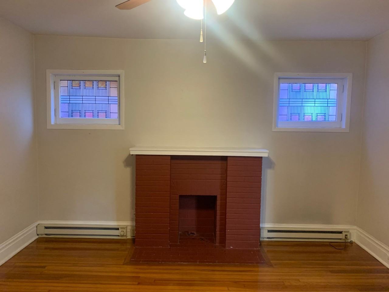 5667 Waterman Blvd - Photo 3 of 12