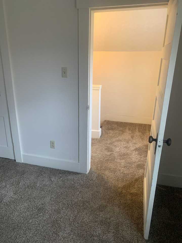 333 W Park Ave - Photo 3 of 19