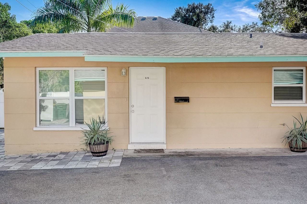 628 South Osprey Avenue - Photo 6 of 50