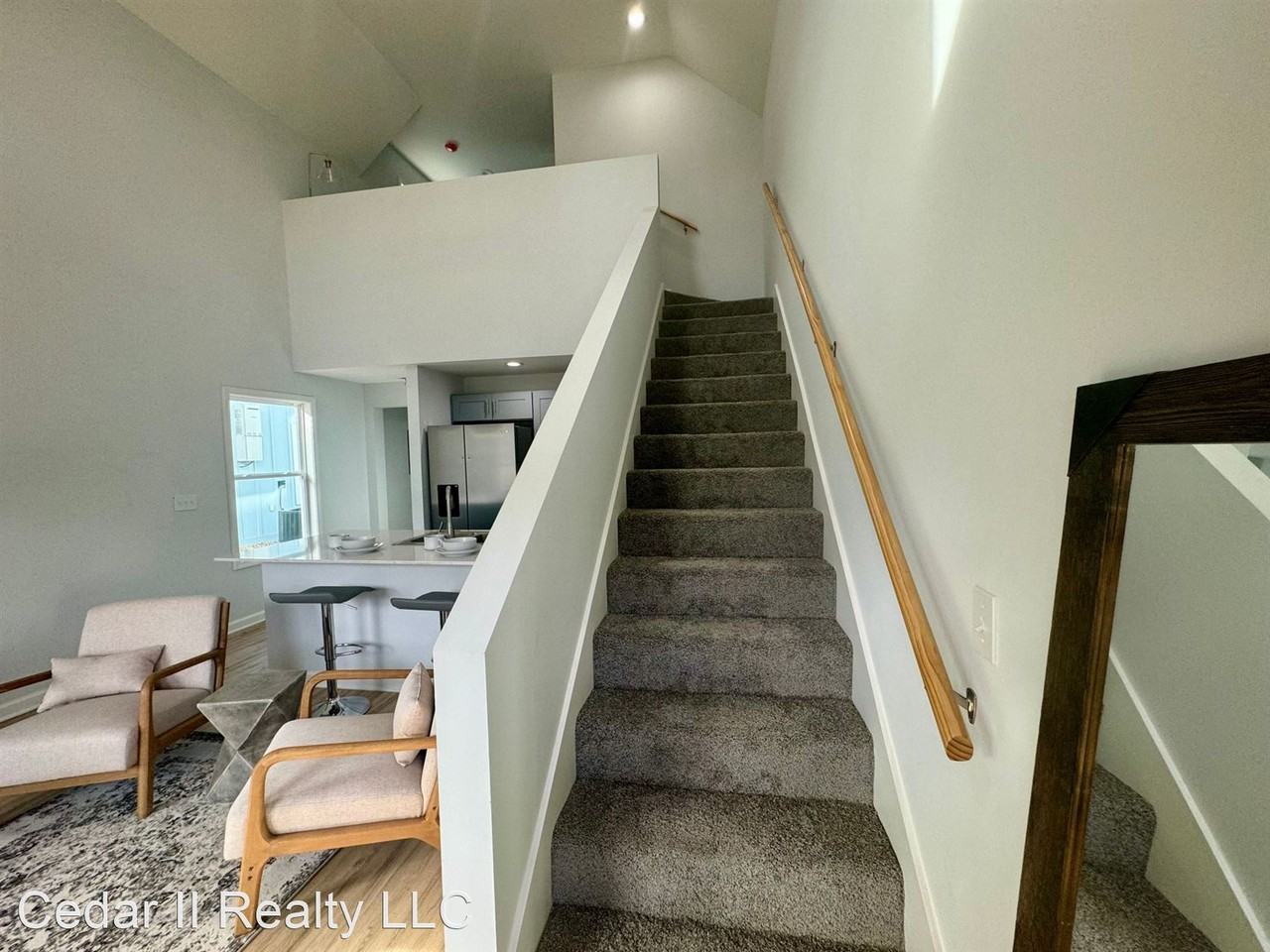 Carriage Landing - Photo 2 of 10