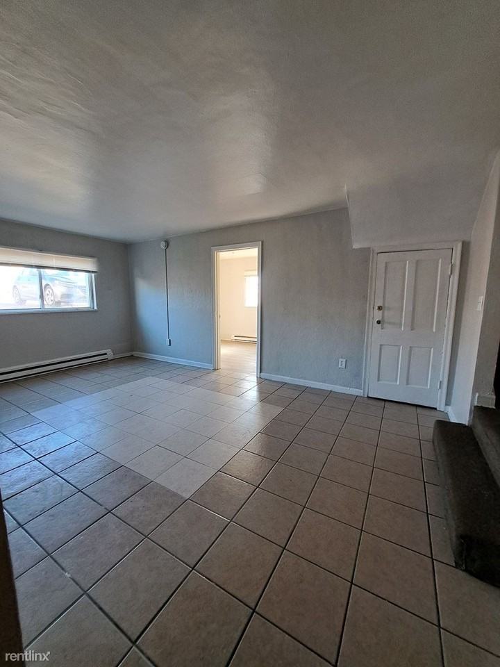 49 Burkhardt Ave #1 - Photo 3 of 7