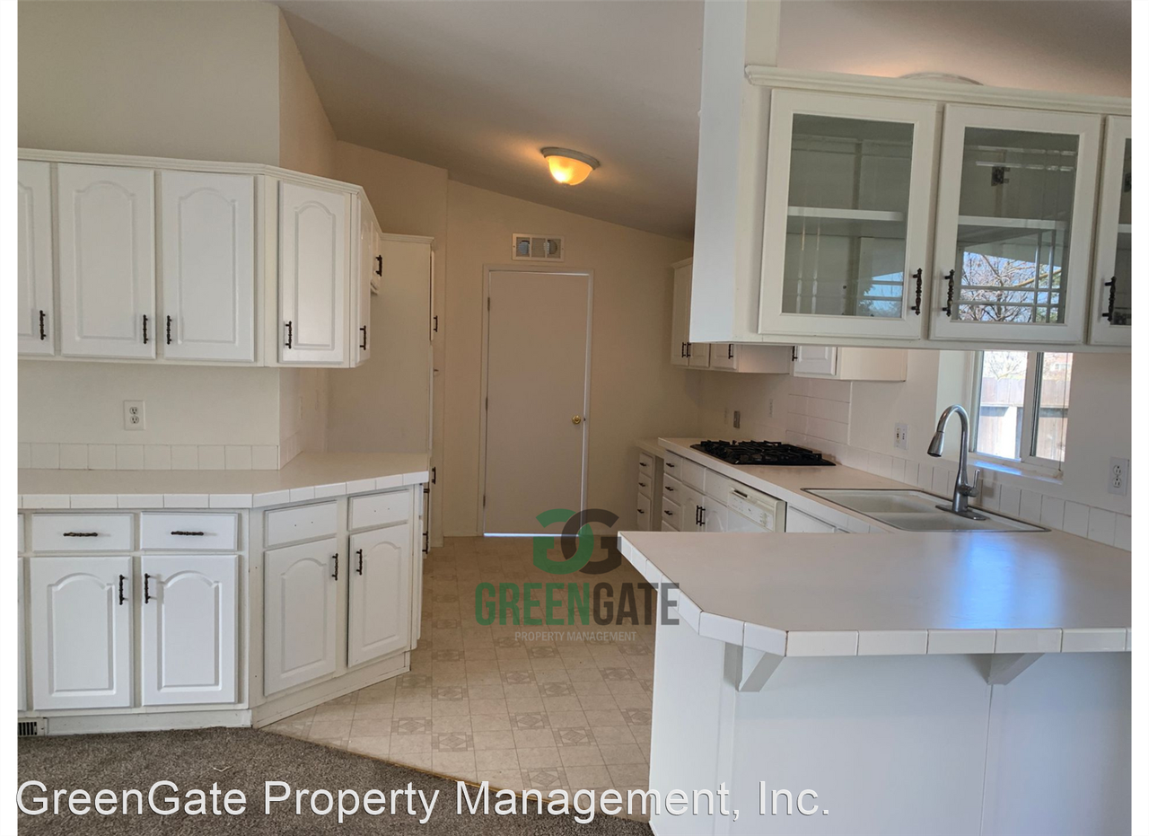 30255 Hall Rd - Photo 2 of 50