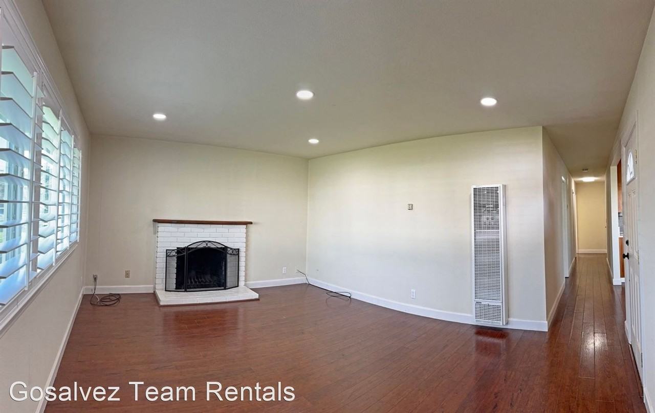 214 Budd Ave - Photo 2 of 19