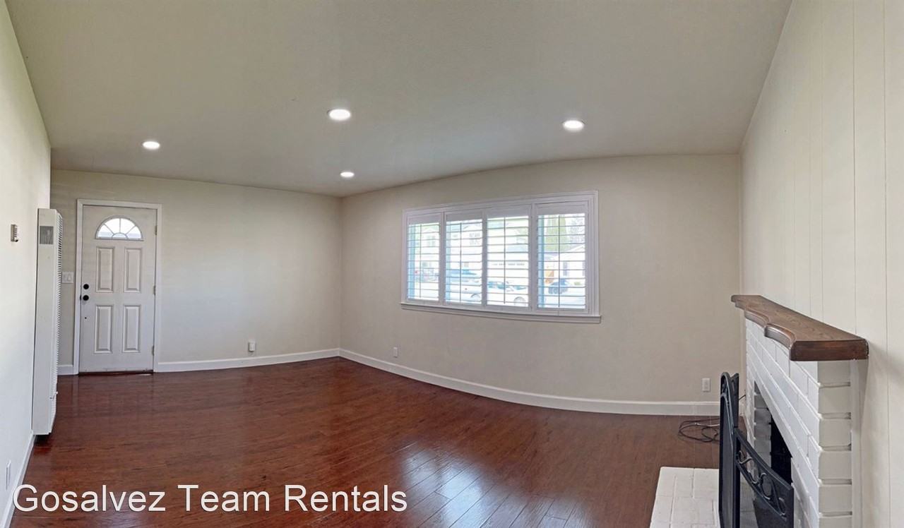 214 Budd Ave - Photo 3 of 19