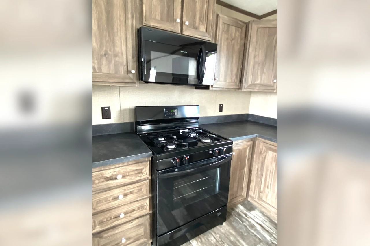 1237 Westover Blvd - Photo 2 of 13