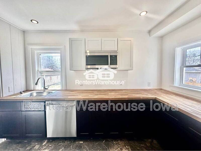 3004 High St - Photo 3 of 22