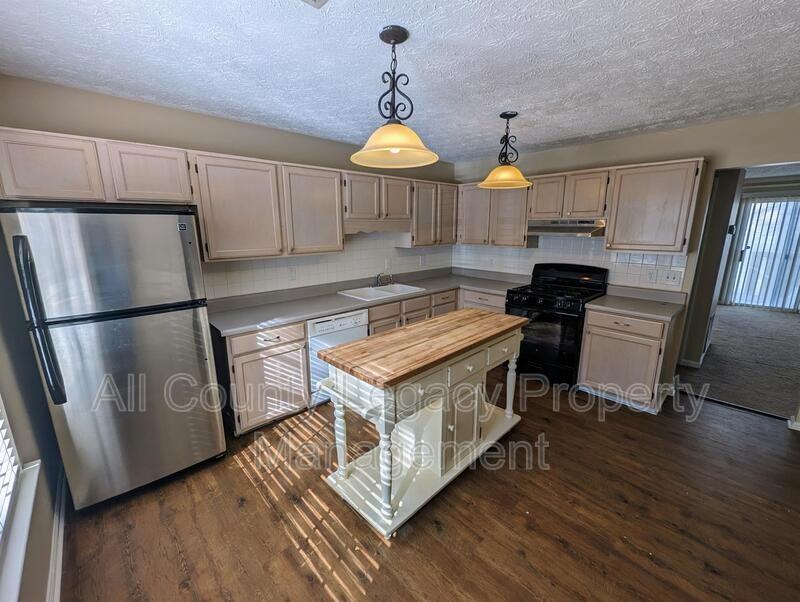3757 Meadow Creek Dr - Photo 4 of 12