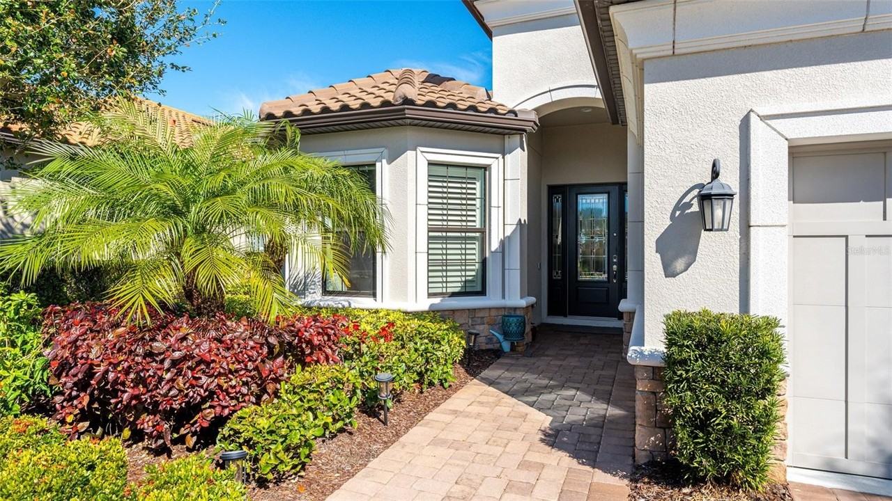 5600 Semolino St - Photo 3 of 50