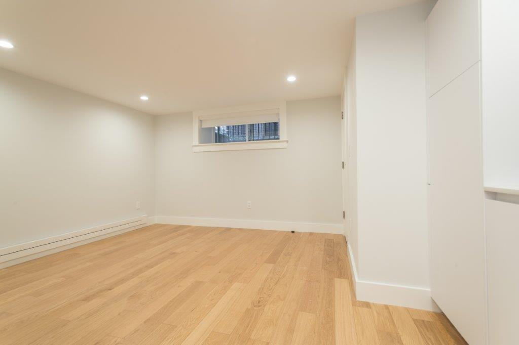35 South St #B3 - Photo 5 of 13
