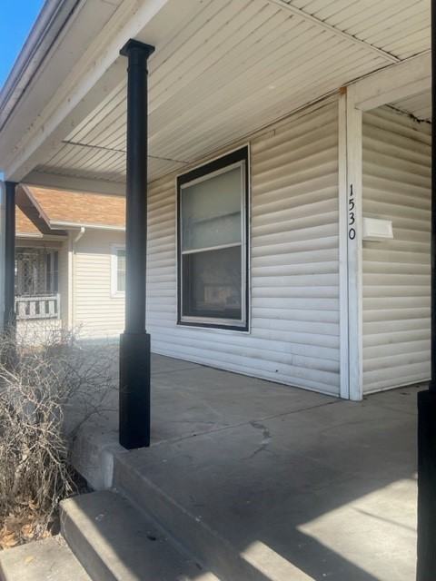 1530 S Topeka Ave - Photo 3 of 28