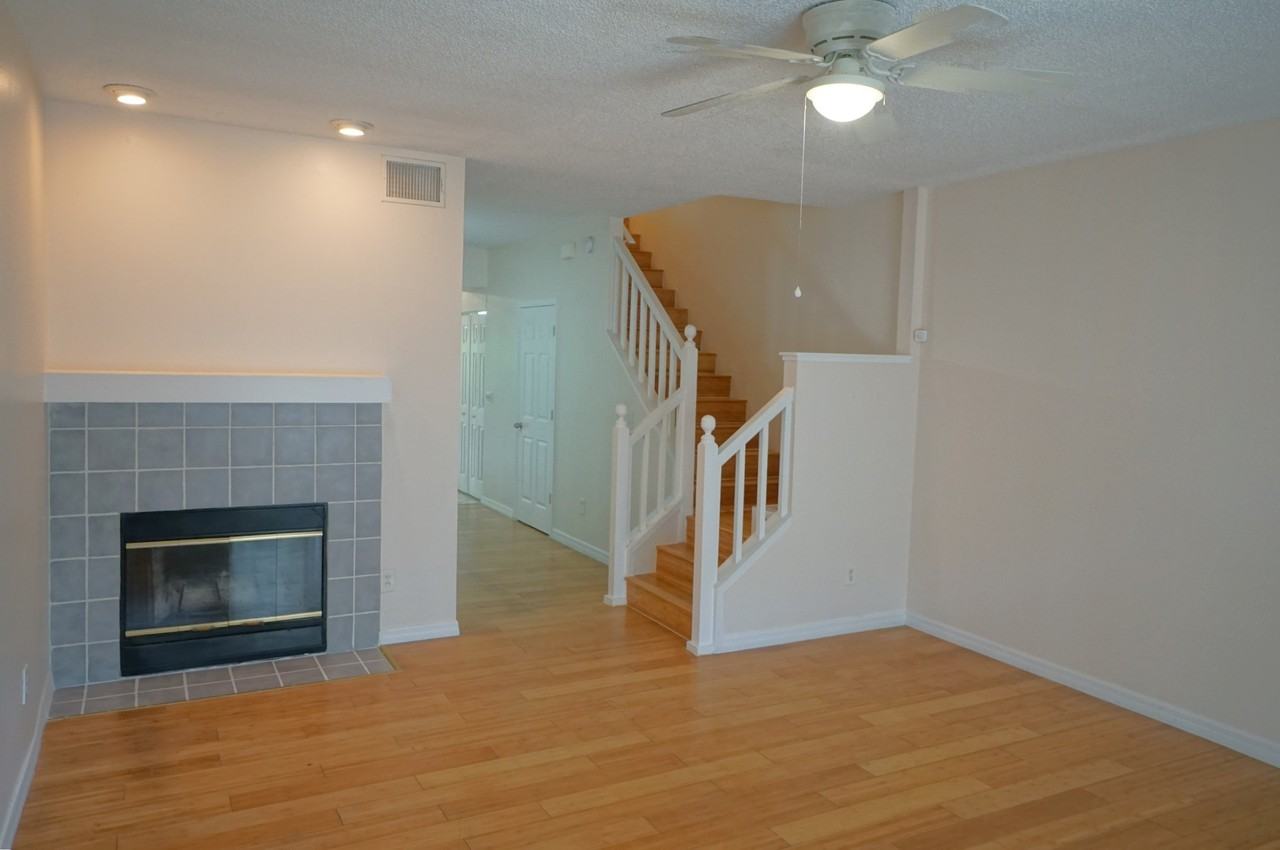 296 Winchester Way - Photo 4 of 28
