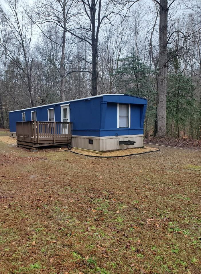 1097 Mount Columbia Rd - Photo 2 of 9