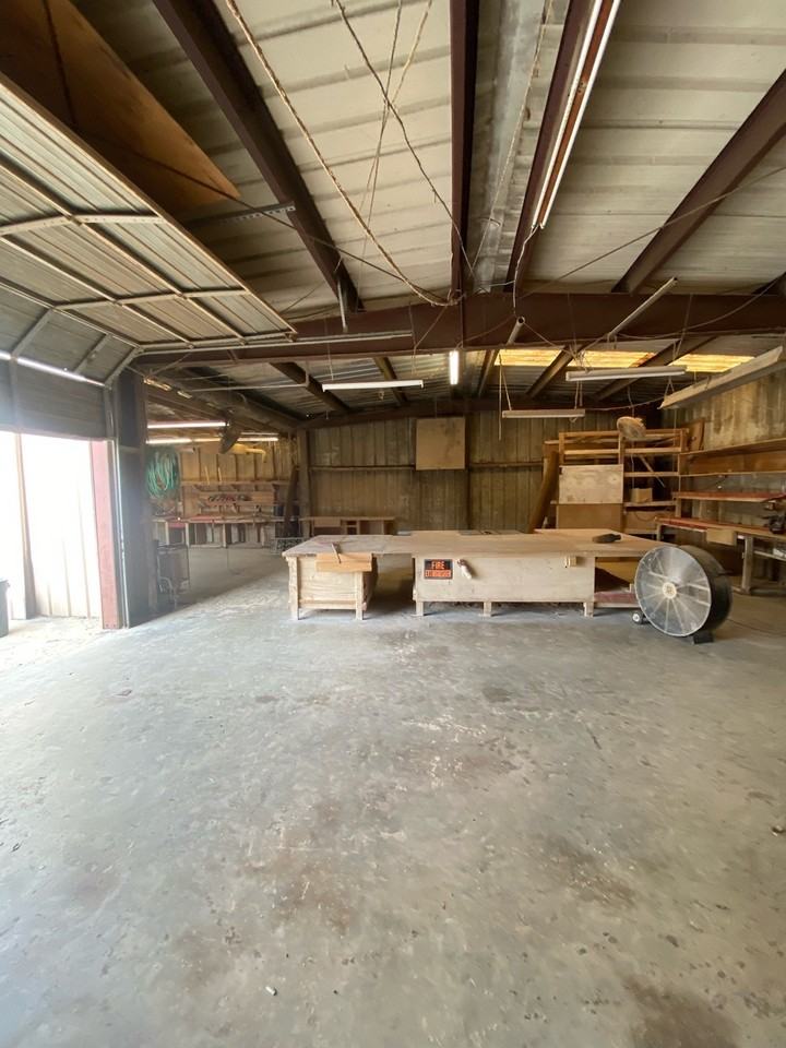 295 Vernon St - Photo 2 of 5