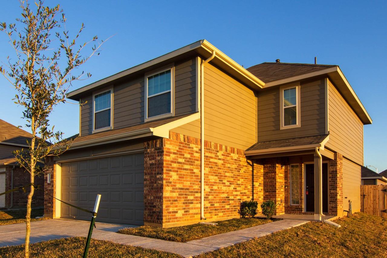 24243 Ravenna Oaks Ct - Photo 2 of 18