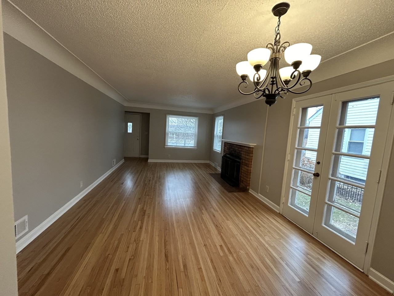 7120 Harriet Ave - Photo 7 of 19