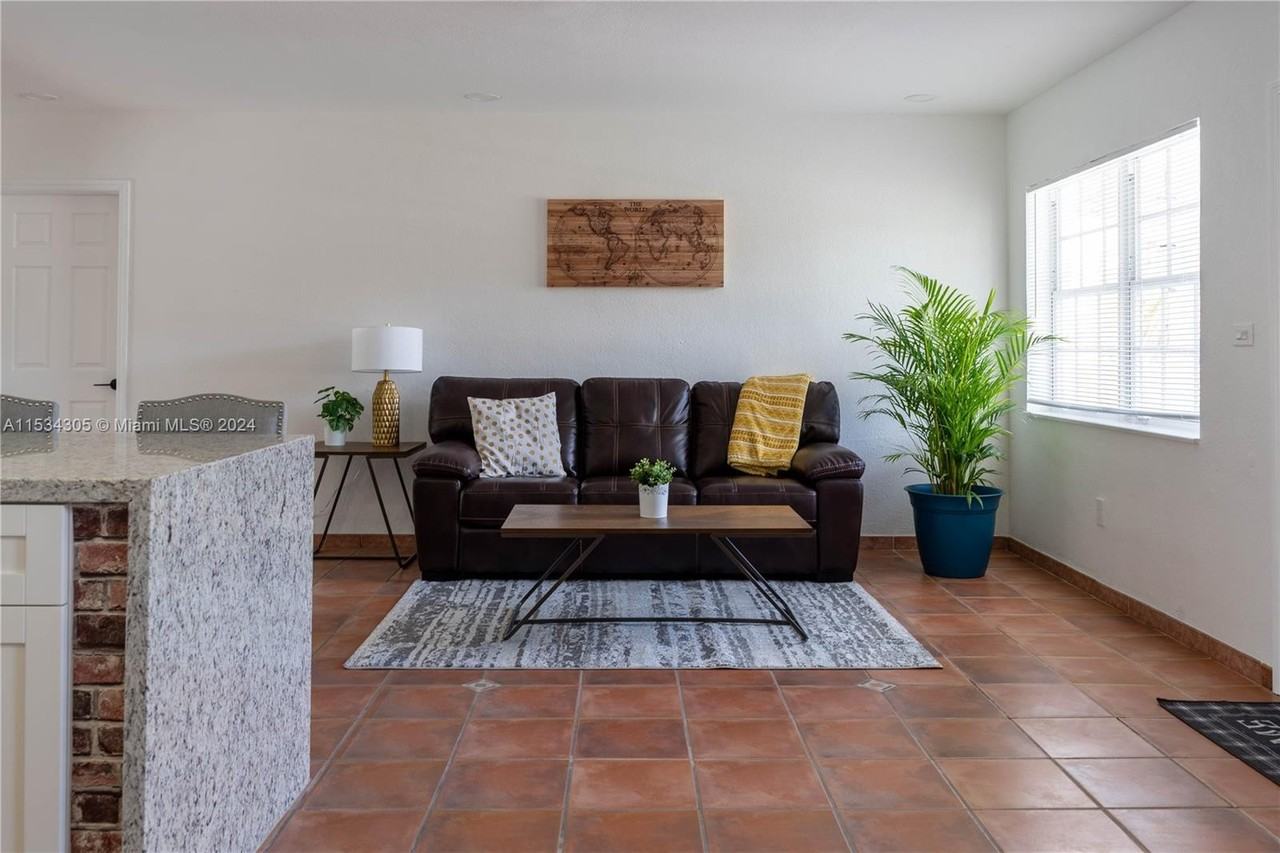 10120 Nicaragua Dr - Photo 7 of 50