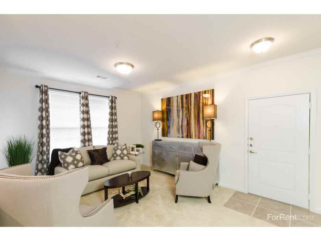 Estates at Briggs Ranch Apartments 5525 Mansions Bluffs, San Antonio