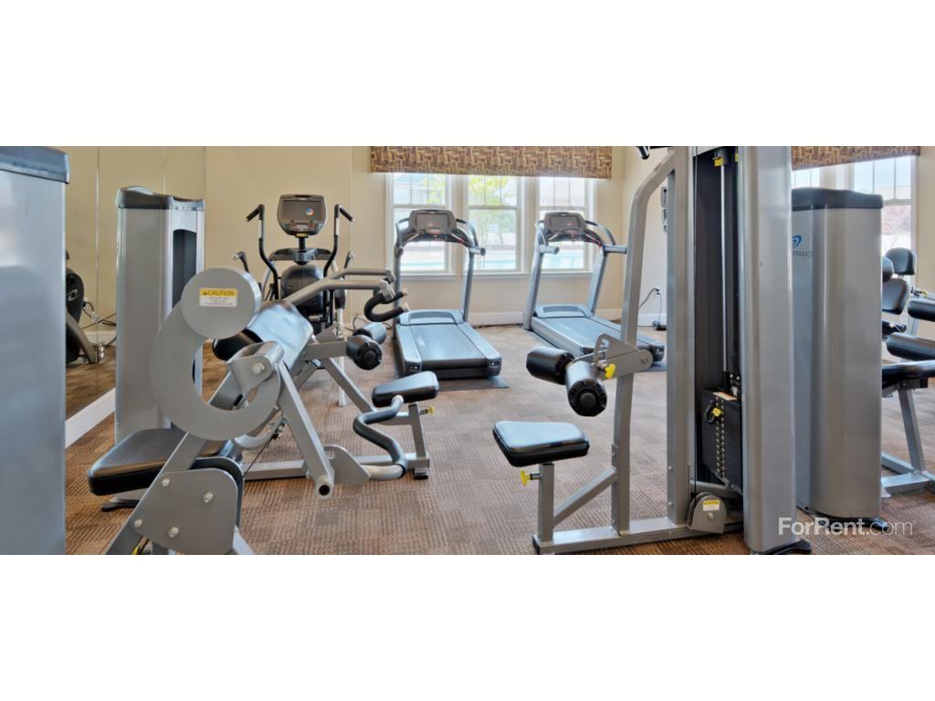 Colonial Grand at Huntersville - Photo 3 of 10