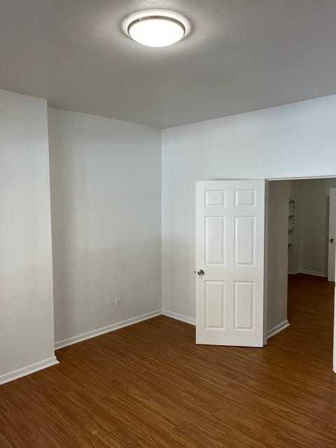 321 Munson Ave - Photo 3 of 11
