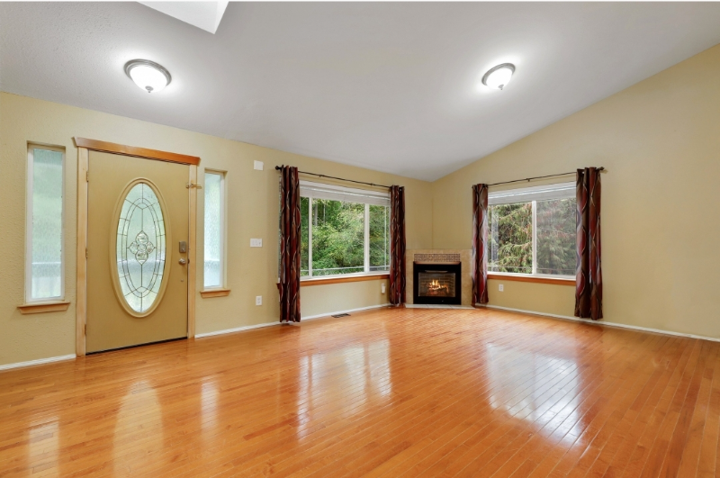 13900 Hidden Heights Ln Ne - Photo 3 of 36