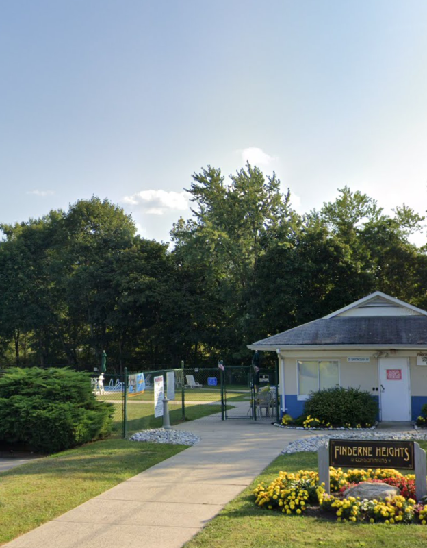 10 Stanford Dr #4B - Photo 3 of 18