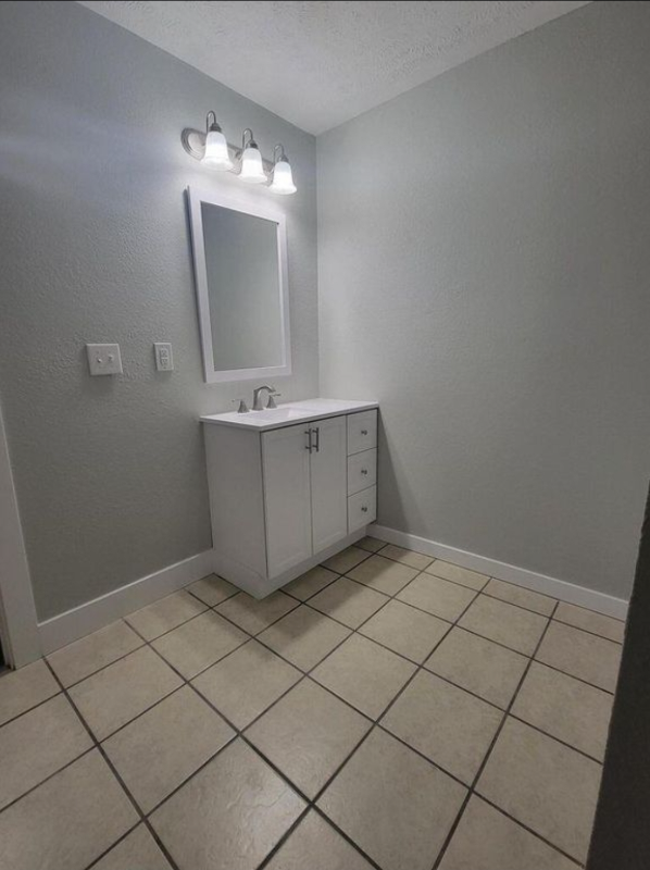 247 Redbud St - Photo 6 of 14