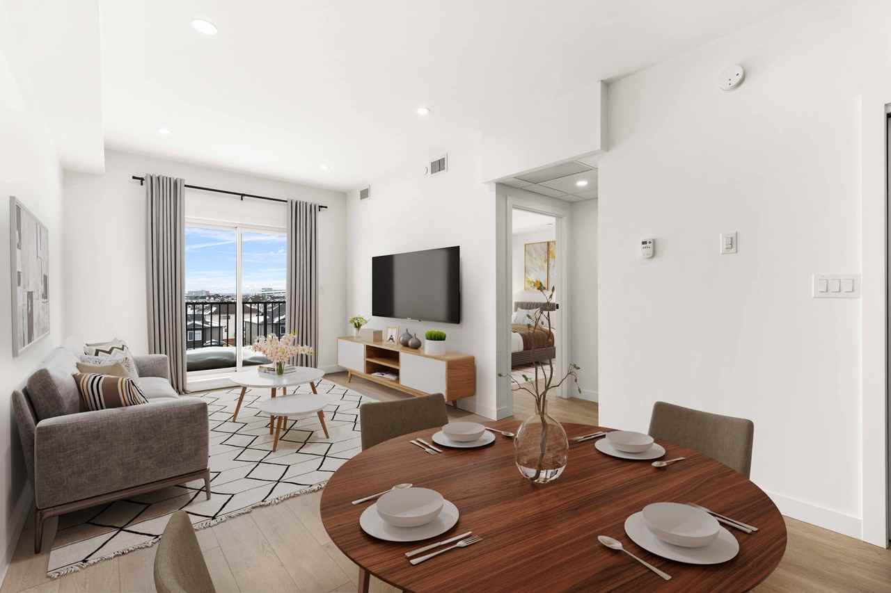 225 Peguis Street - Photo 2 of 13