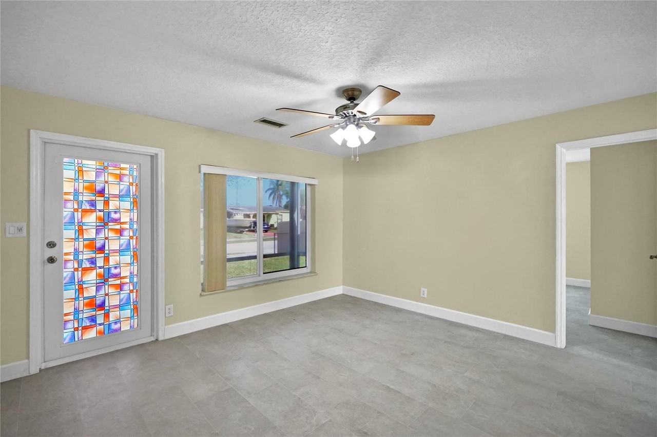 450 Nw 51st Ct - Photo 2 of 8