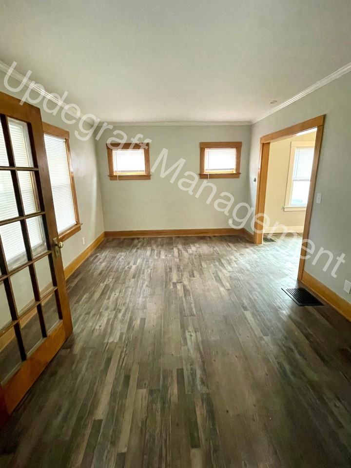 20 Stanfield Ter #1 - Photo 2 of 16