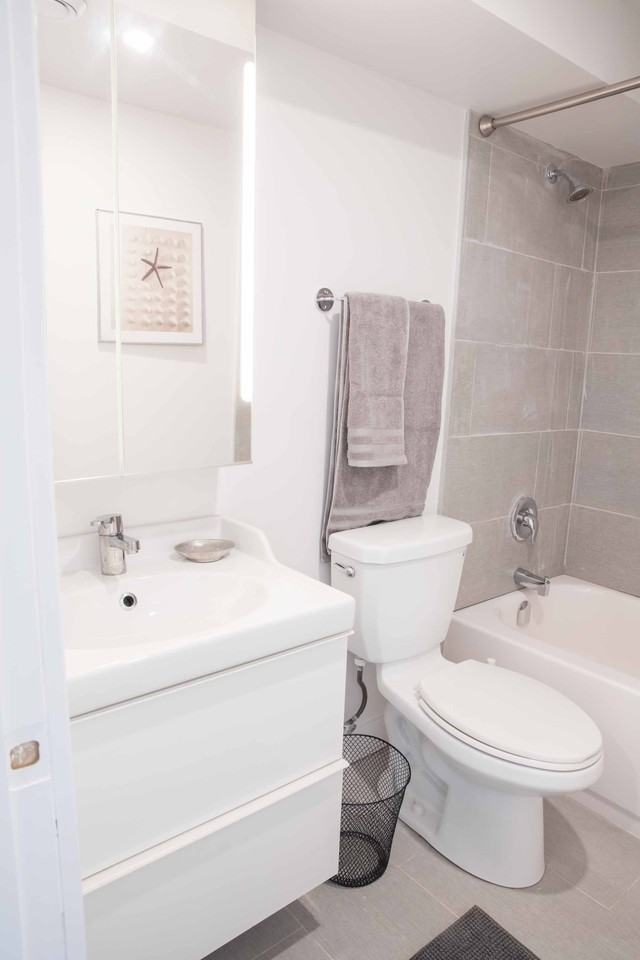 2173 Navaho Dr #B - Photo 4 of 8